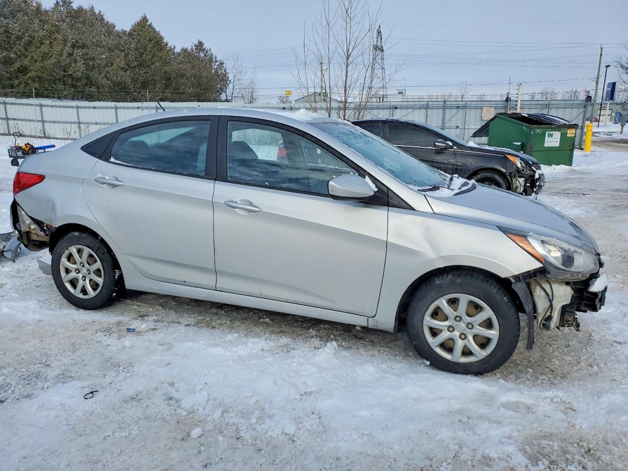 2012 HYUNDAI ACCENT