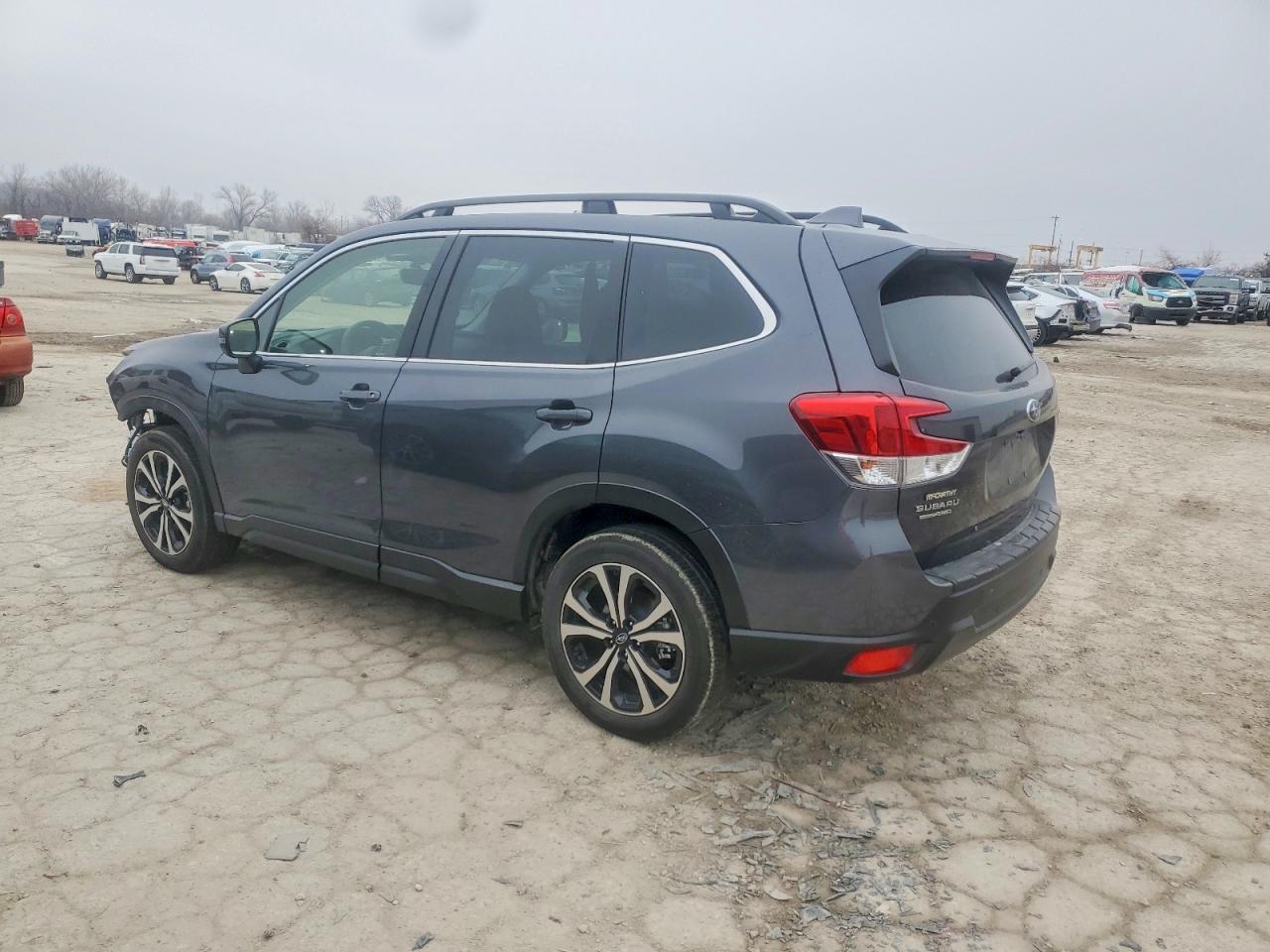 2023 SUBARU FORESTER