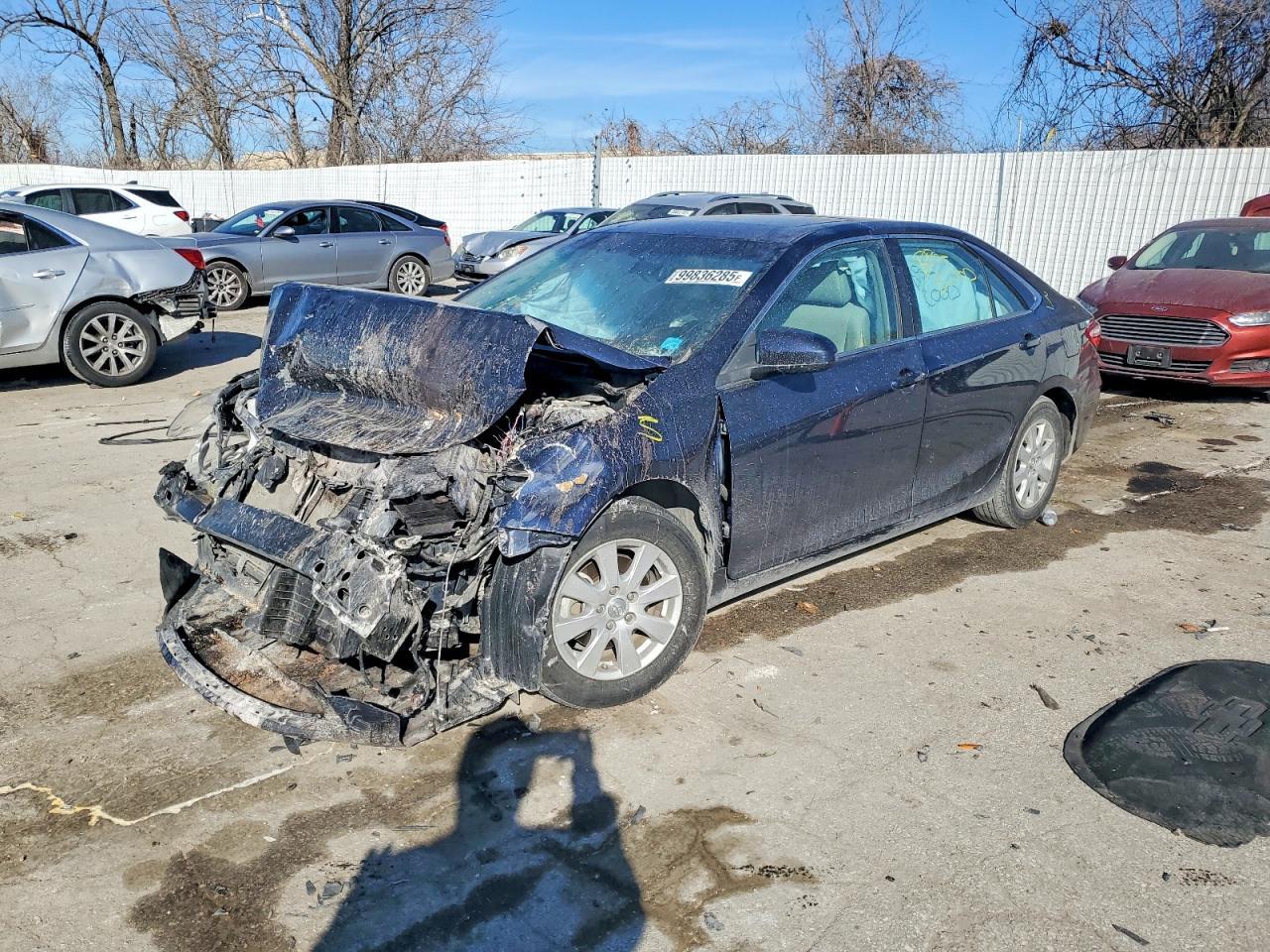2016 TOYOTA CAMRY