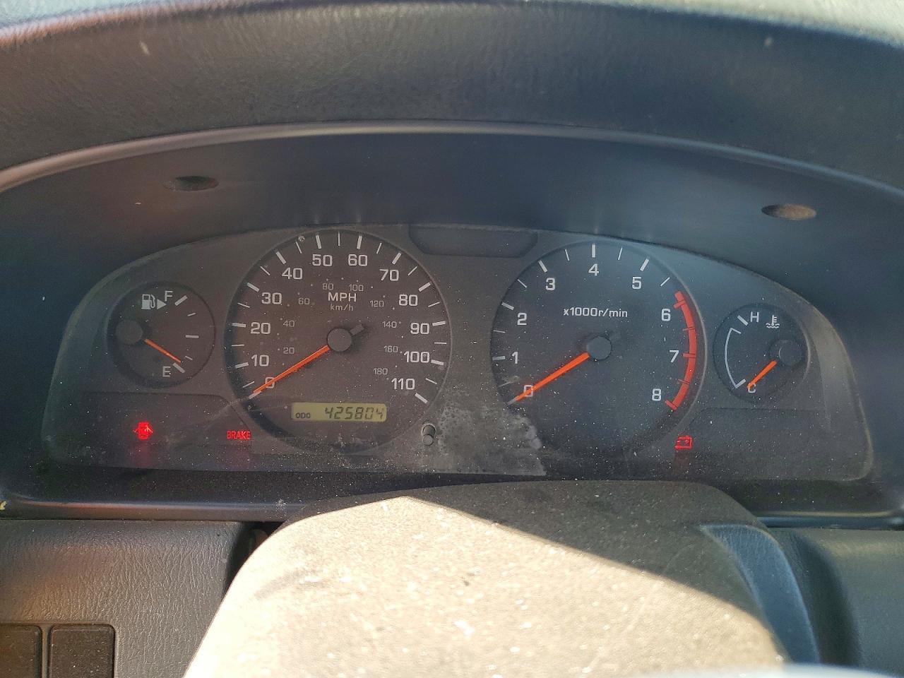 2001 NISSAN Frontier