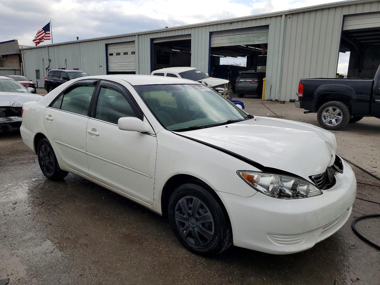 2005 TOYOTA CAMRY