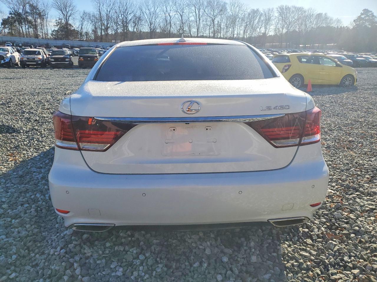 2013 LEXUS LS 460