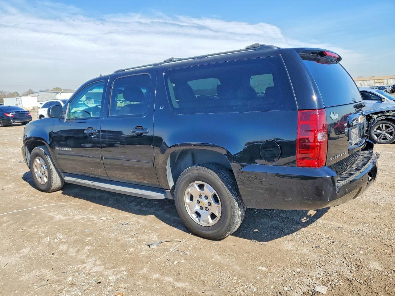 2013 CHEVROLET Suburban