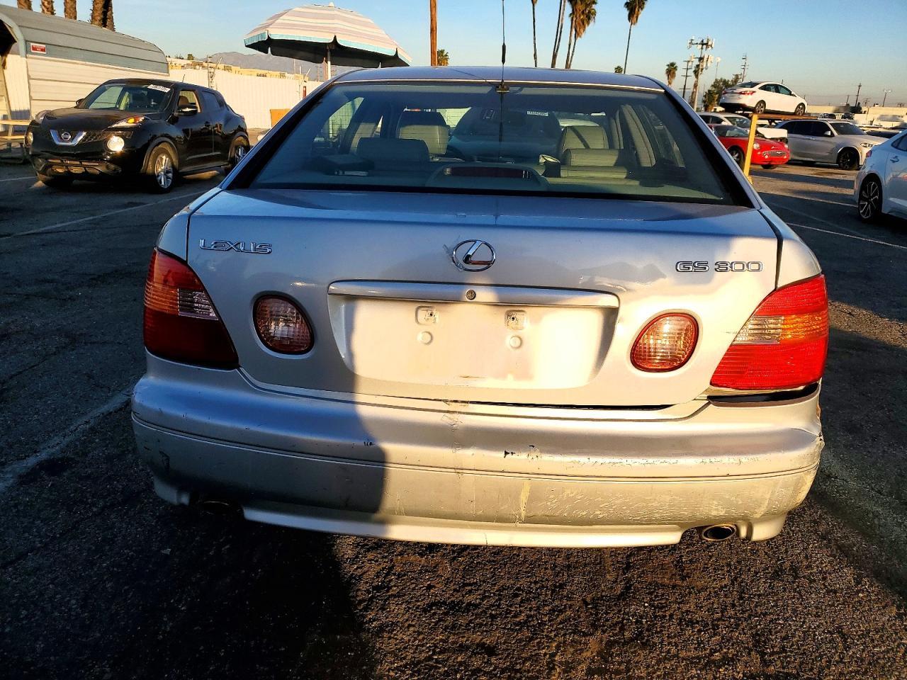 1998 LEXUS GS 300