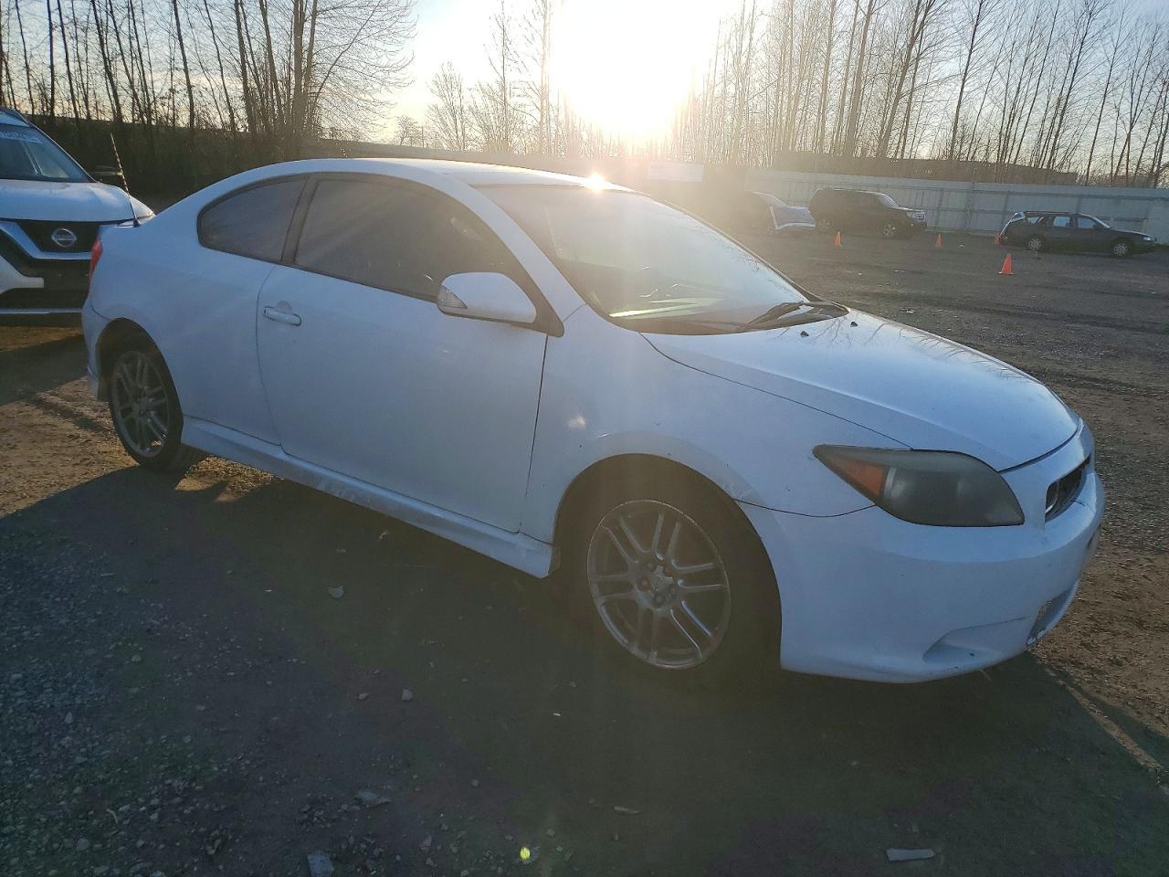 2006 TOYOTA SCION