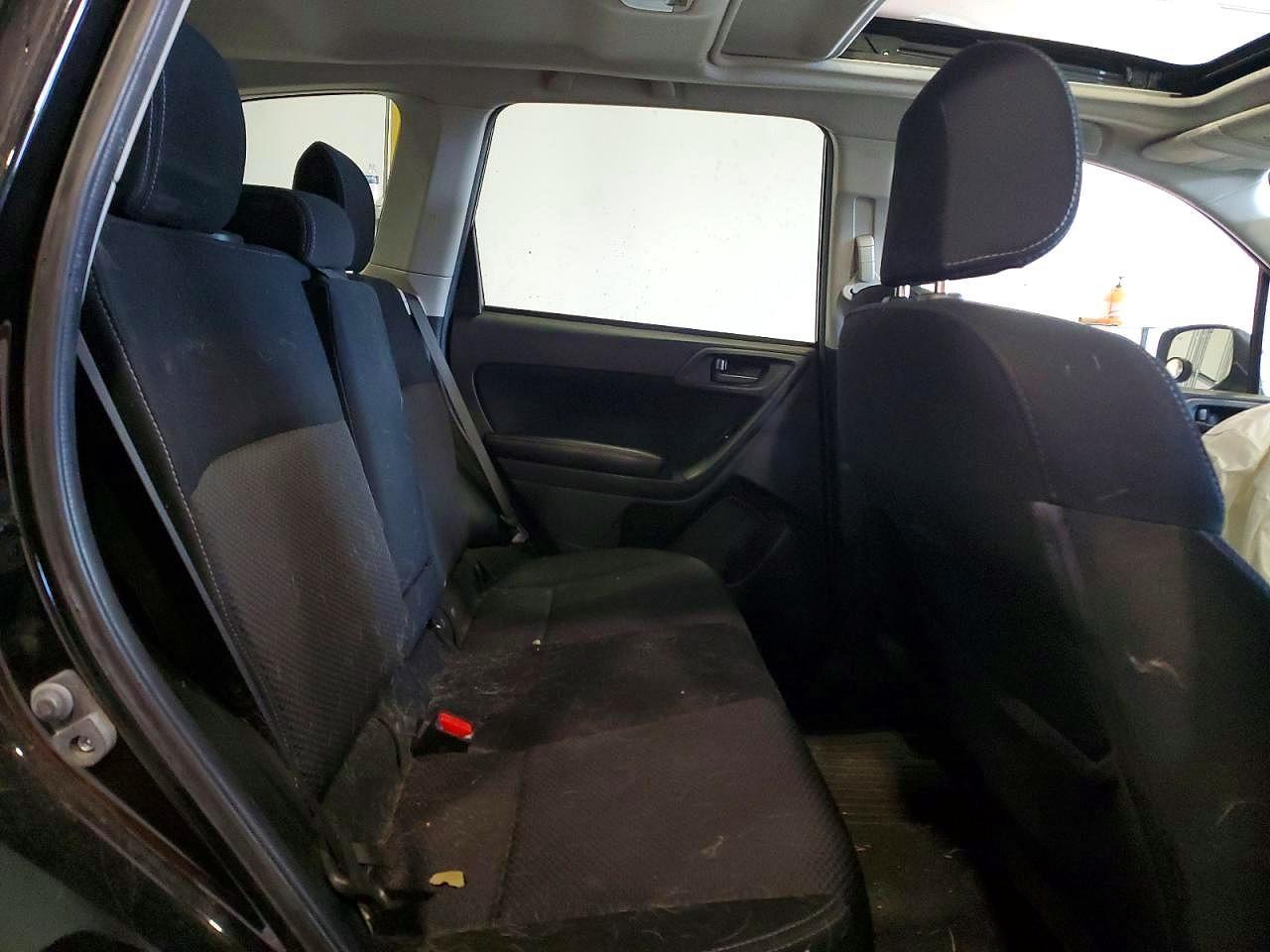2016 SUBARU FORESTER