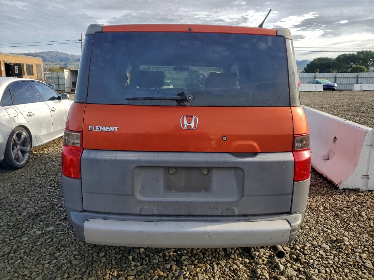 2004 HONDA Element
