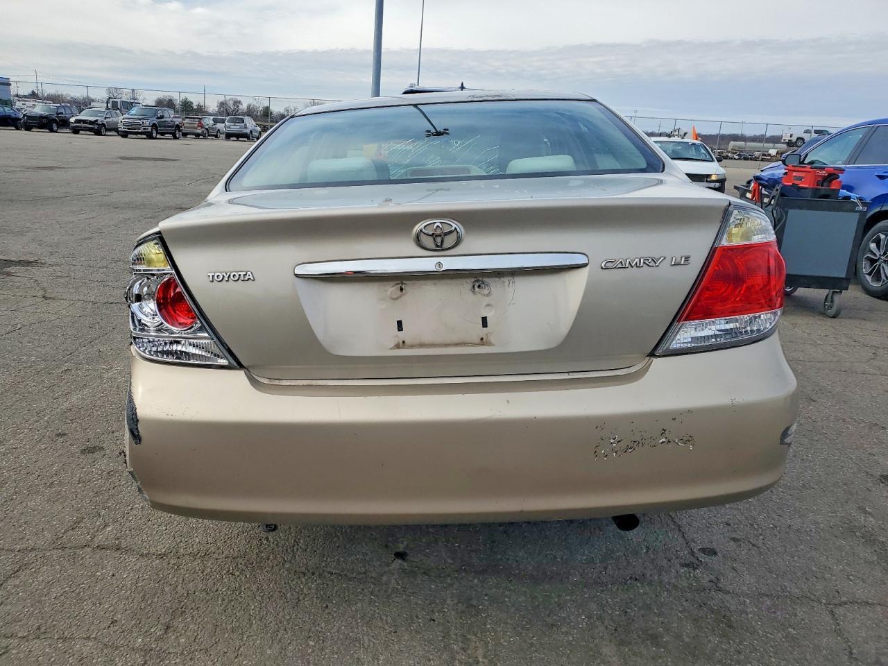 2005 TOYOTA CAMRY