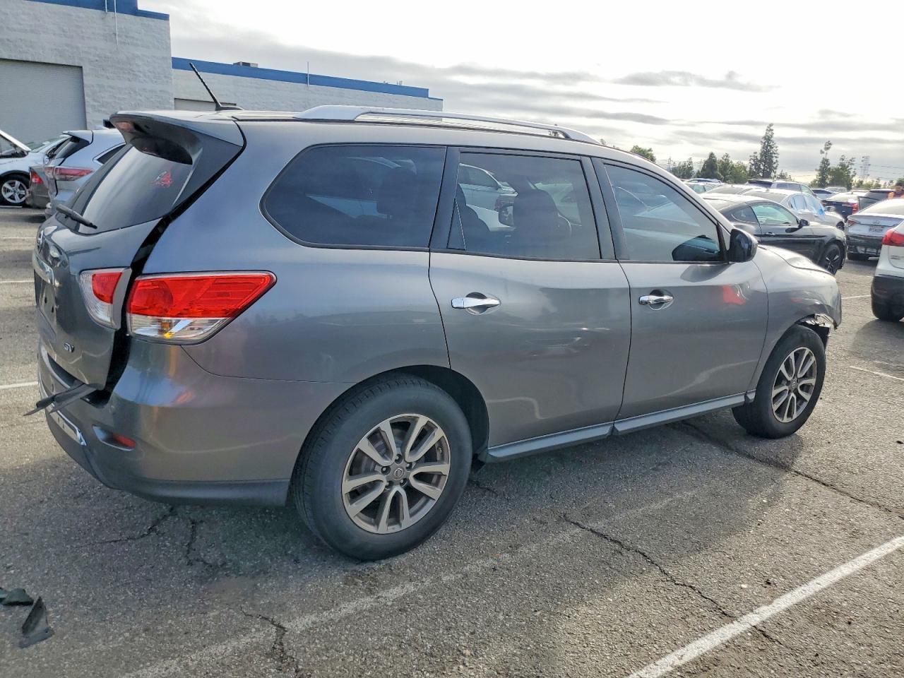 2015 NISSAN PATHFINDER