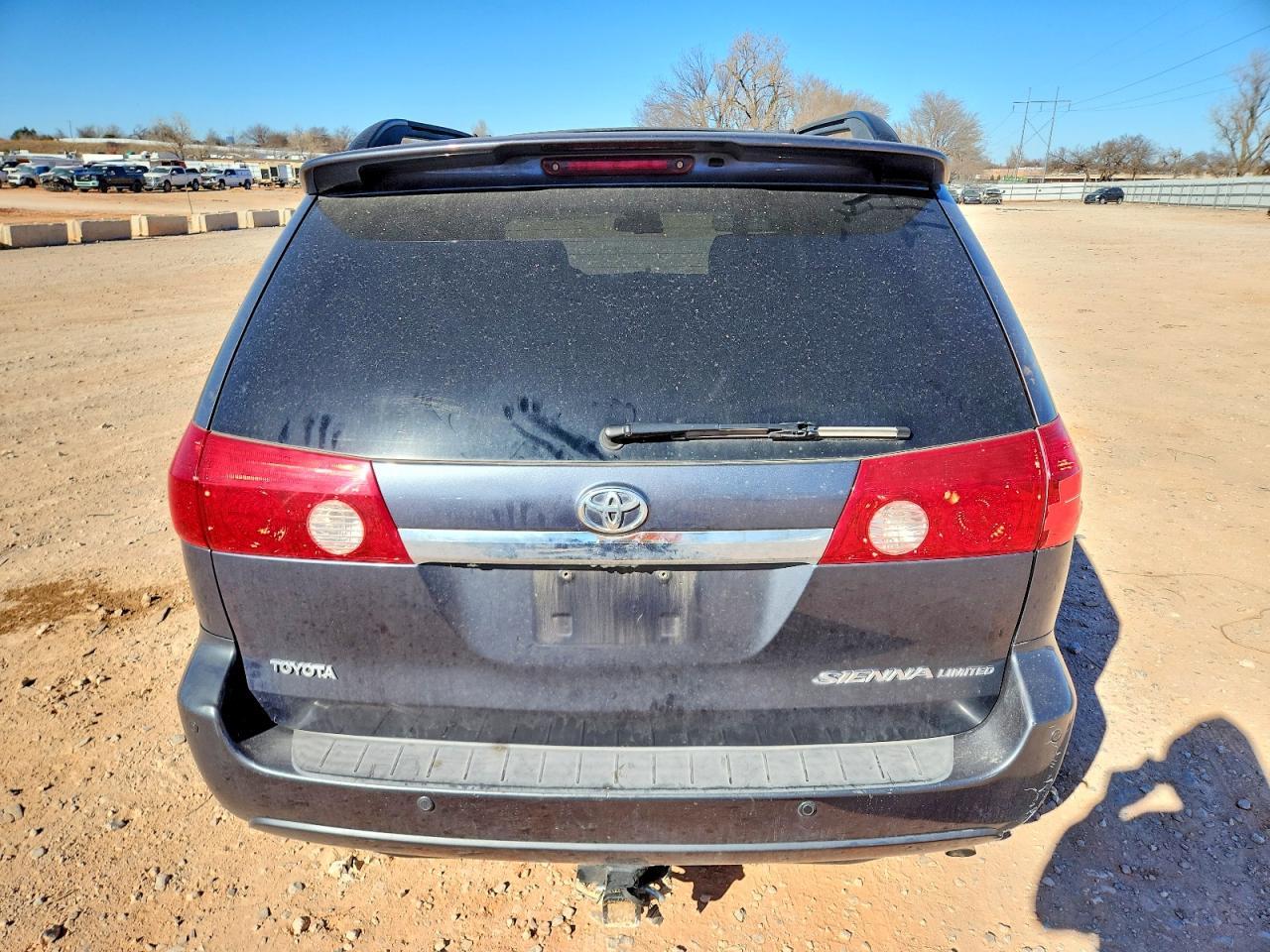 2008 TOYOTA SIENNA