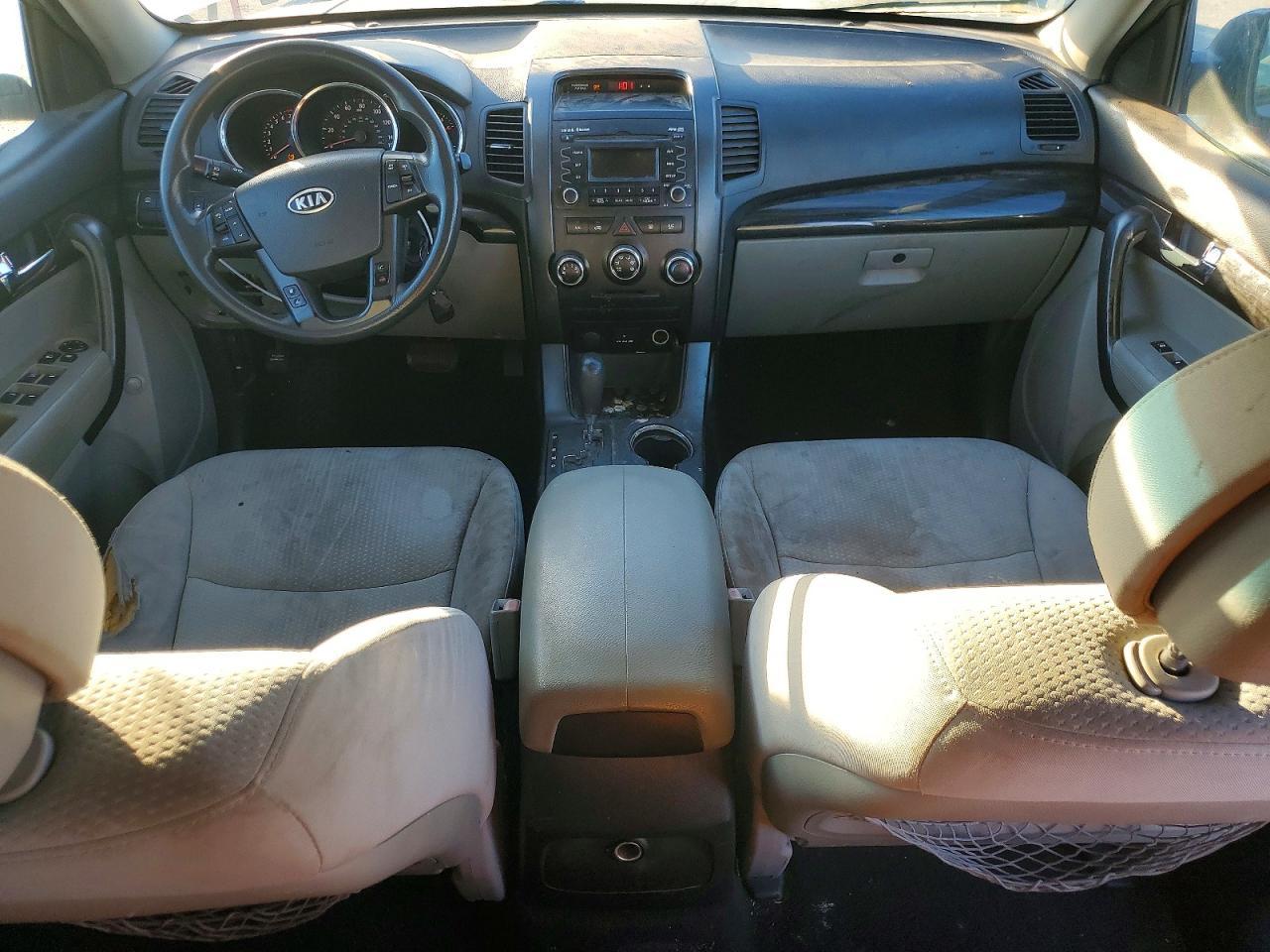 2011 KIA SORENTO