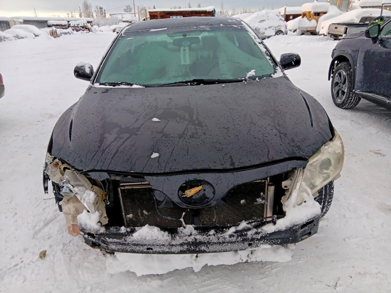 2011 TOYOTA CAMRY