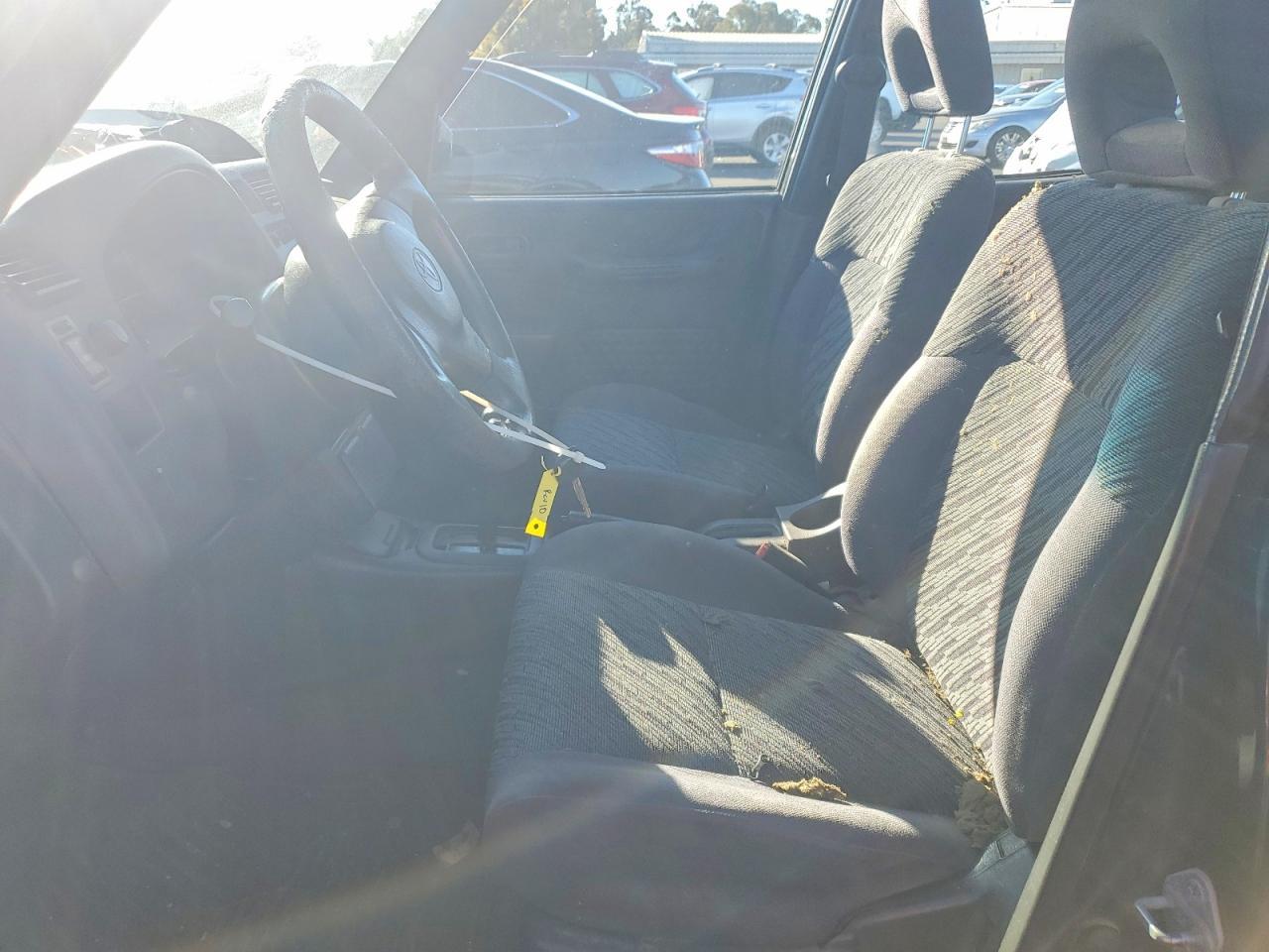 2000 TOYOTA RAV4