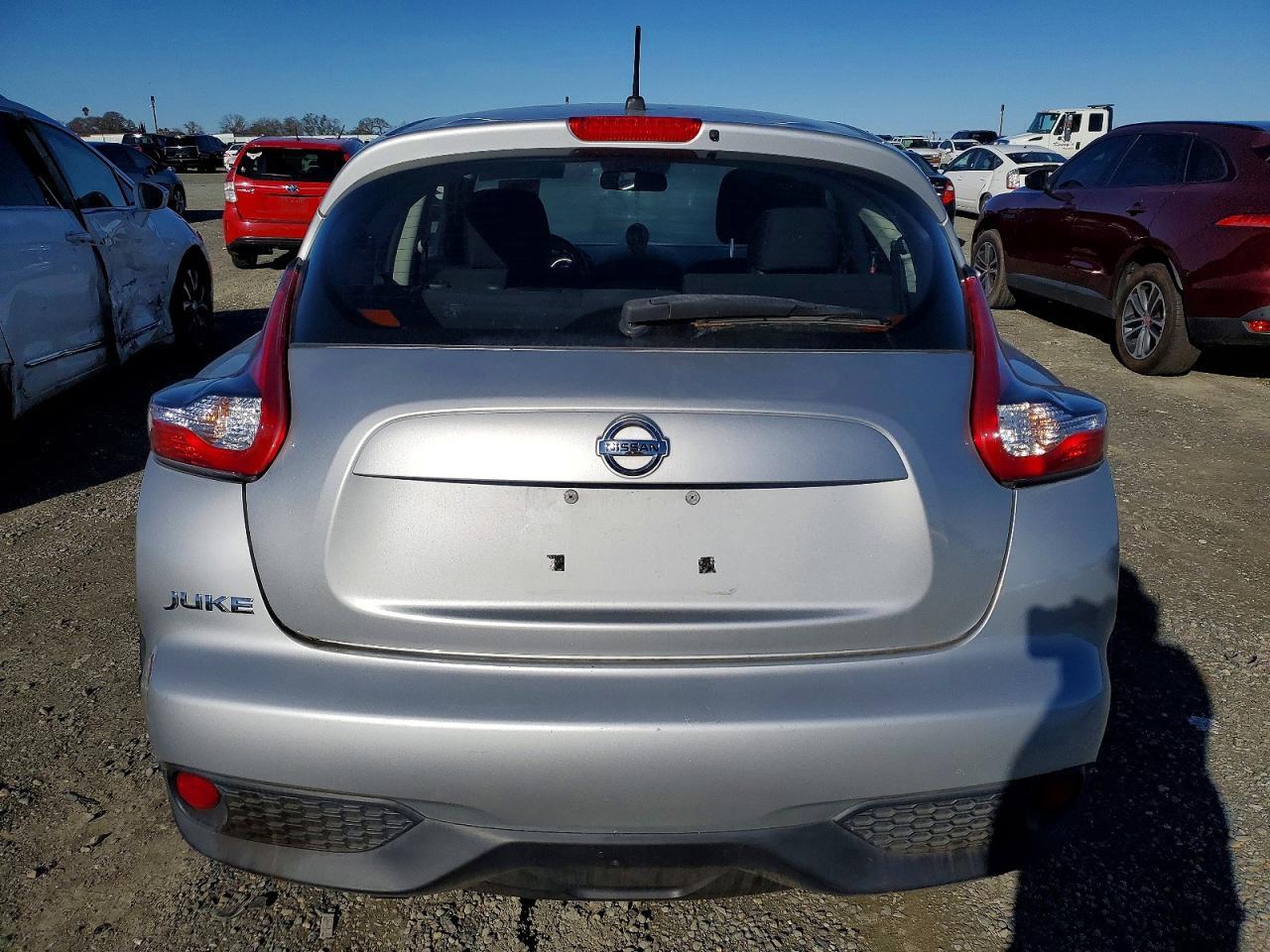 2015 NISSAN Juke