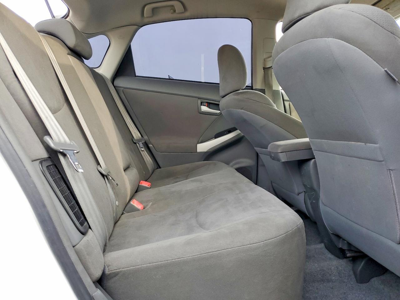 2011 TOYOTA PRIUS