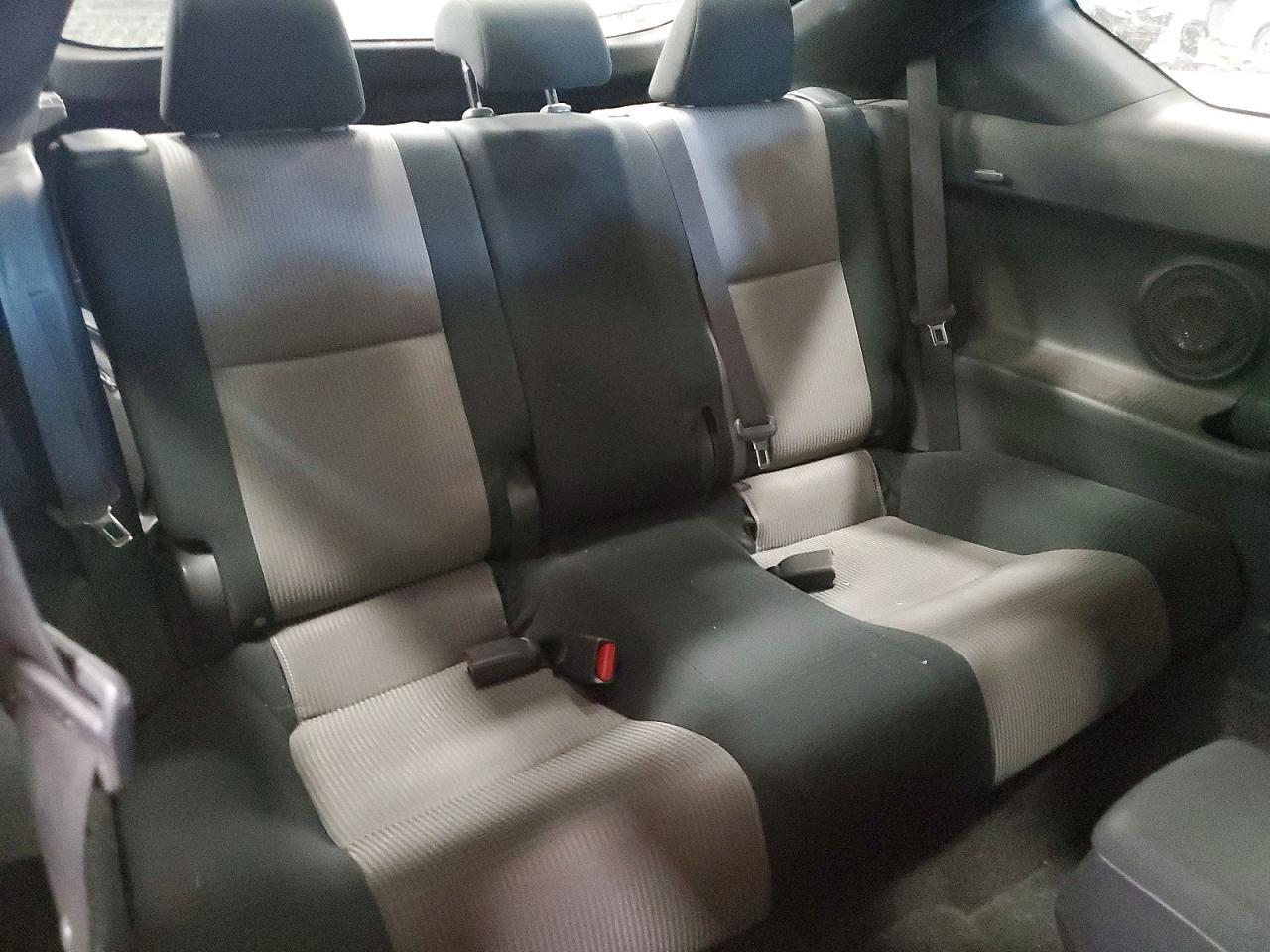 2016 TOYOTA SCION