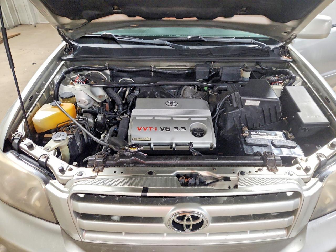 2005 TOYOTA HIGHLANDER