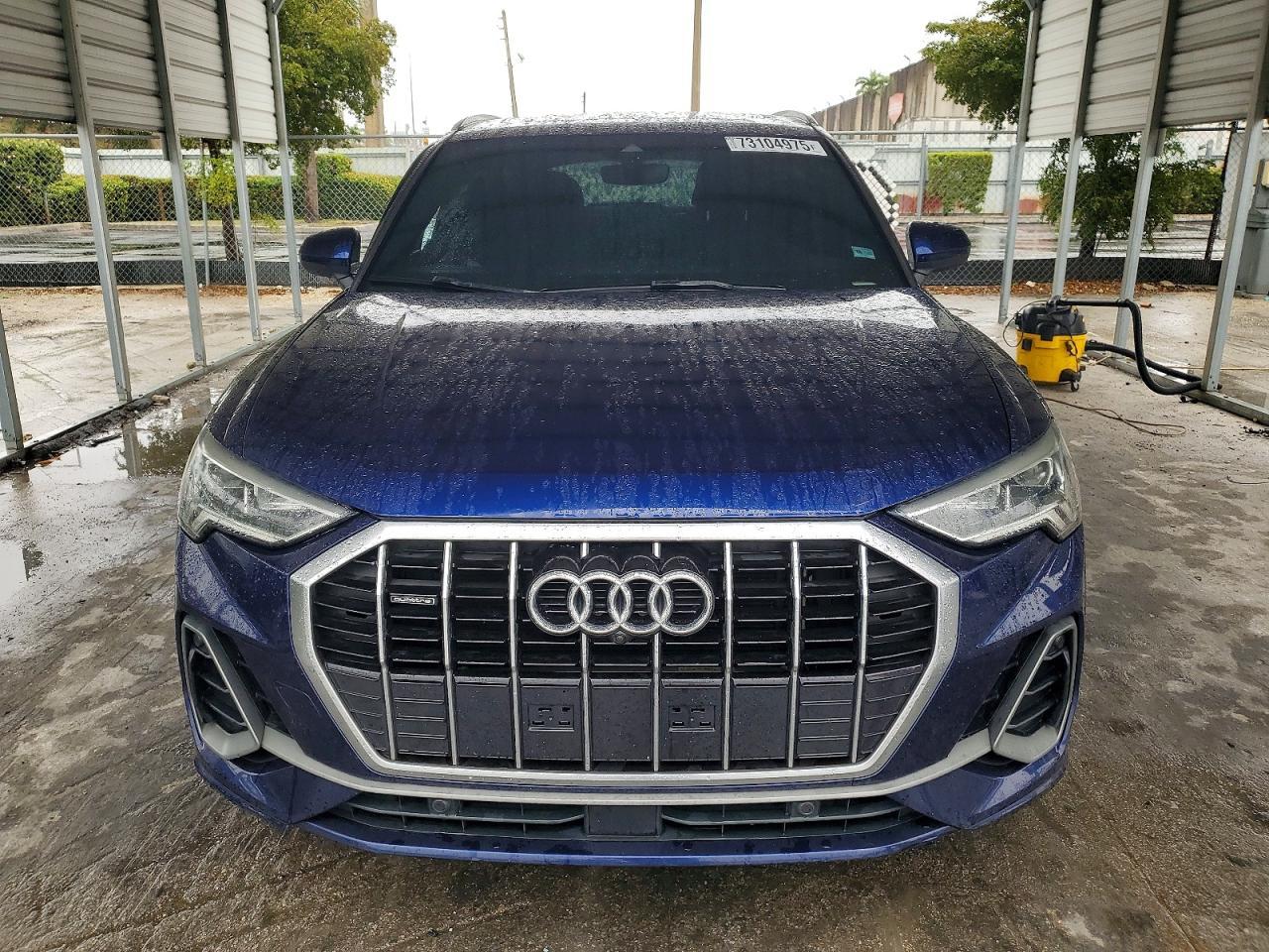 2021 AUDI Q3