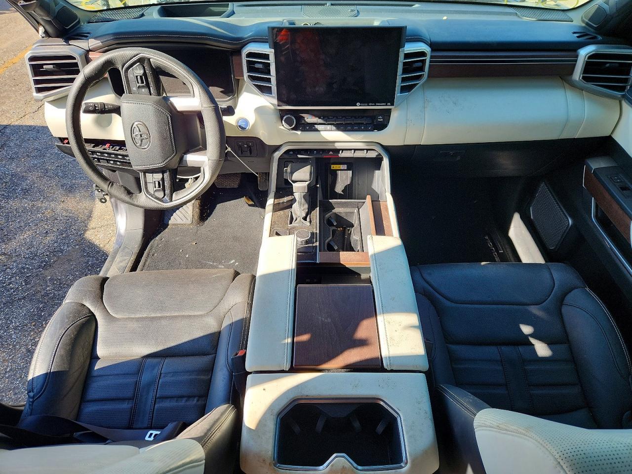 2023 TOYOTA Sequoia