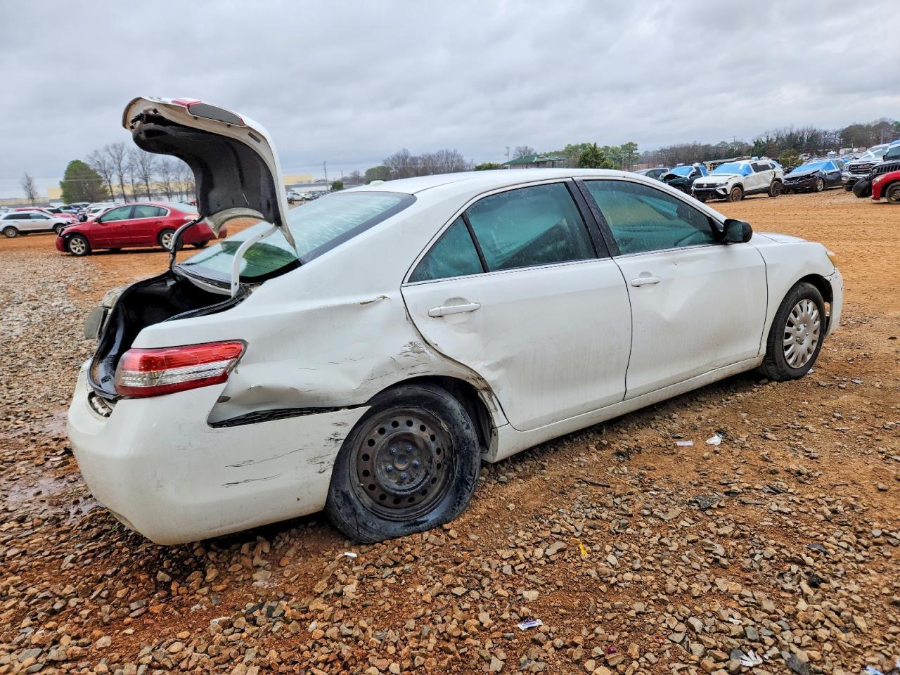 2010 TOYOTA CAMRY