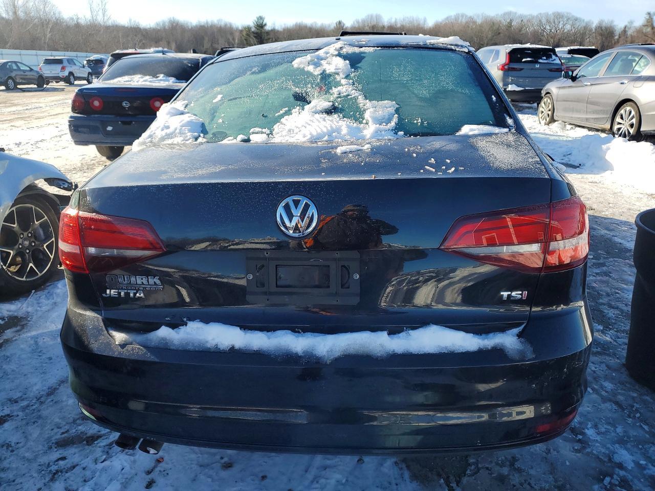 2017 VOLKSWAGEN JETTA