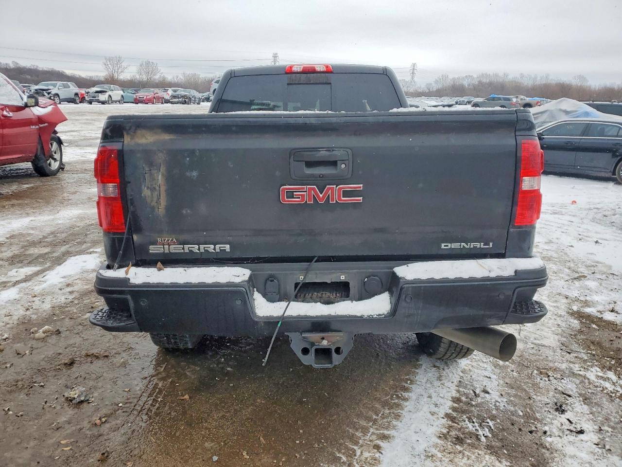2016 GMC Sierra