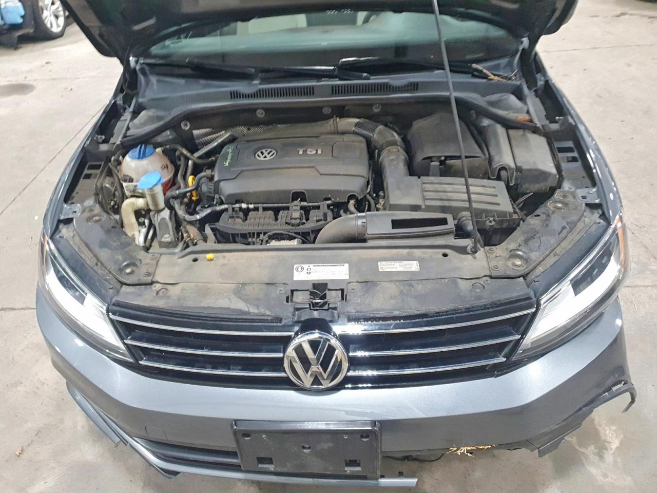 2015 VOLKSWAGEN JETTA