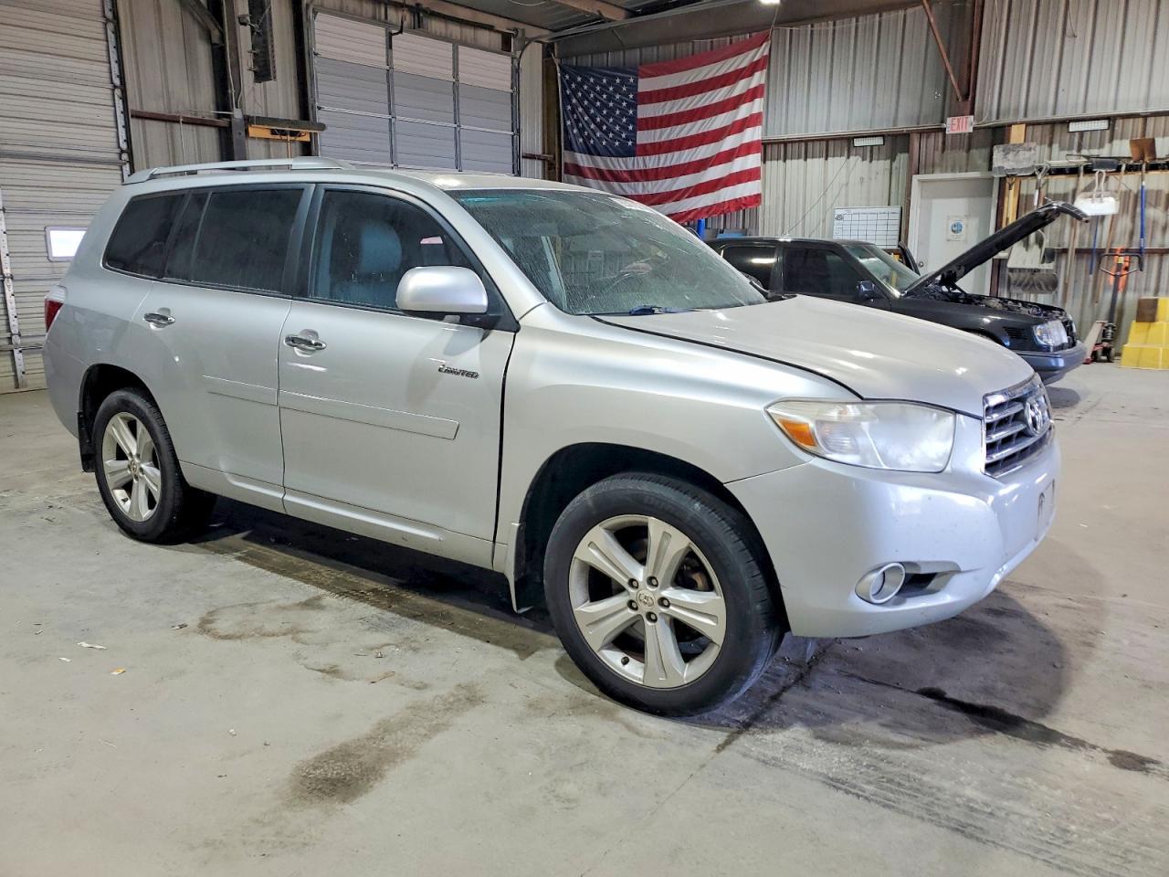 2010 TOYOTA HIGHLANDER