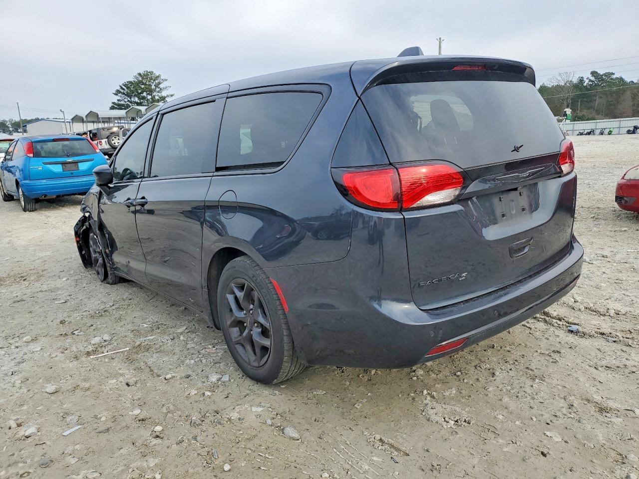 2020 CHRYSLER Pacifica