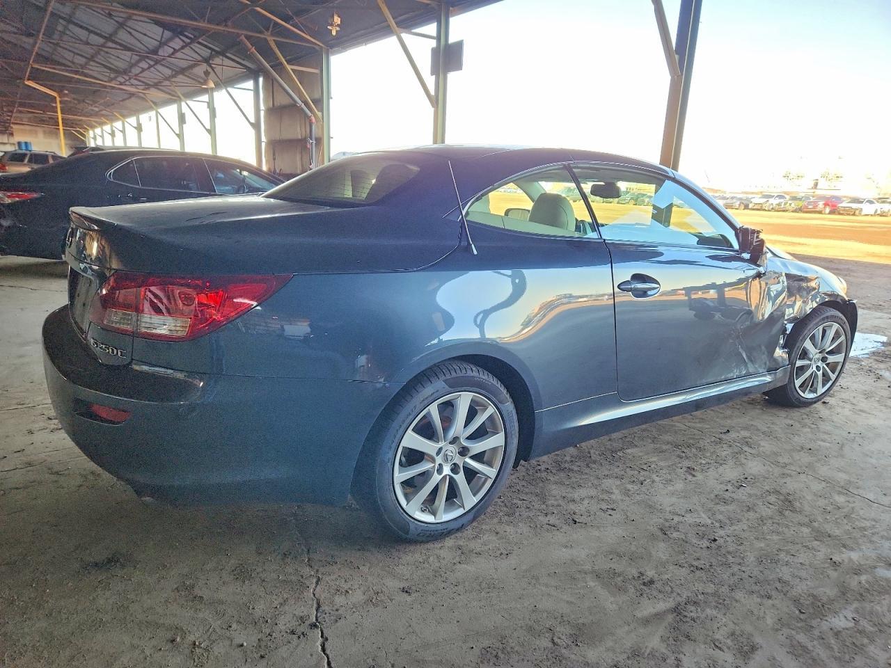 2010 LEXUS IS 250