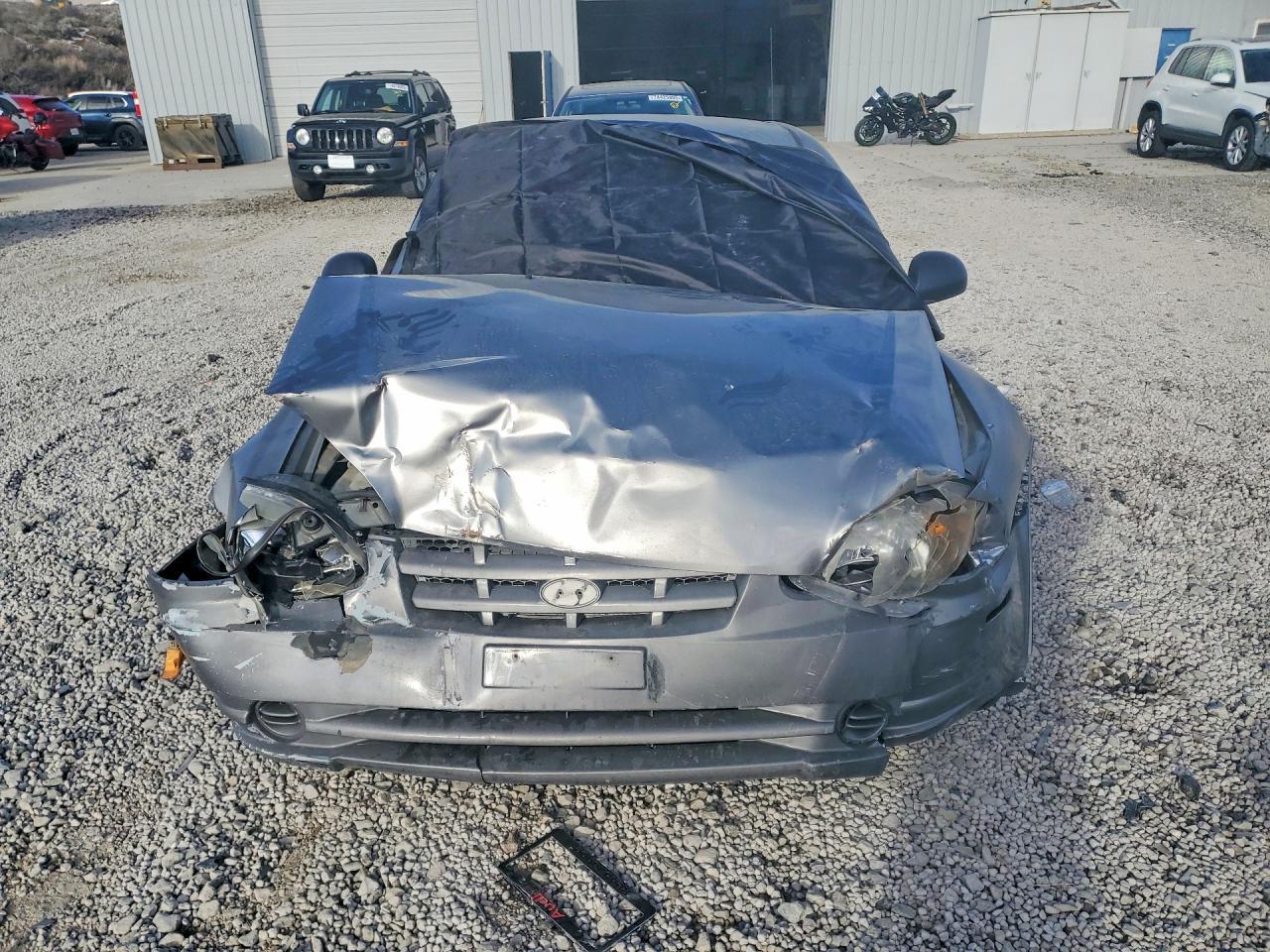 2004 HYUNDAI ACCENT