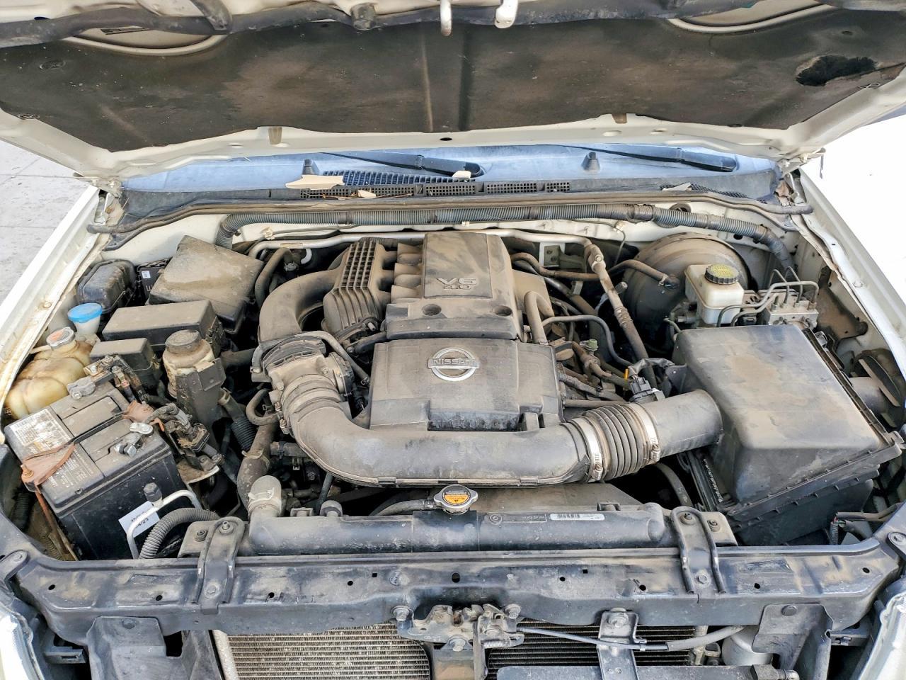 2011 NISSAN PATHFINDER