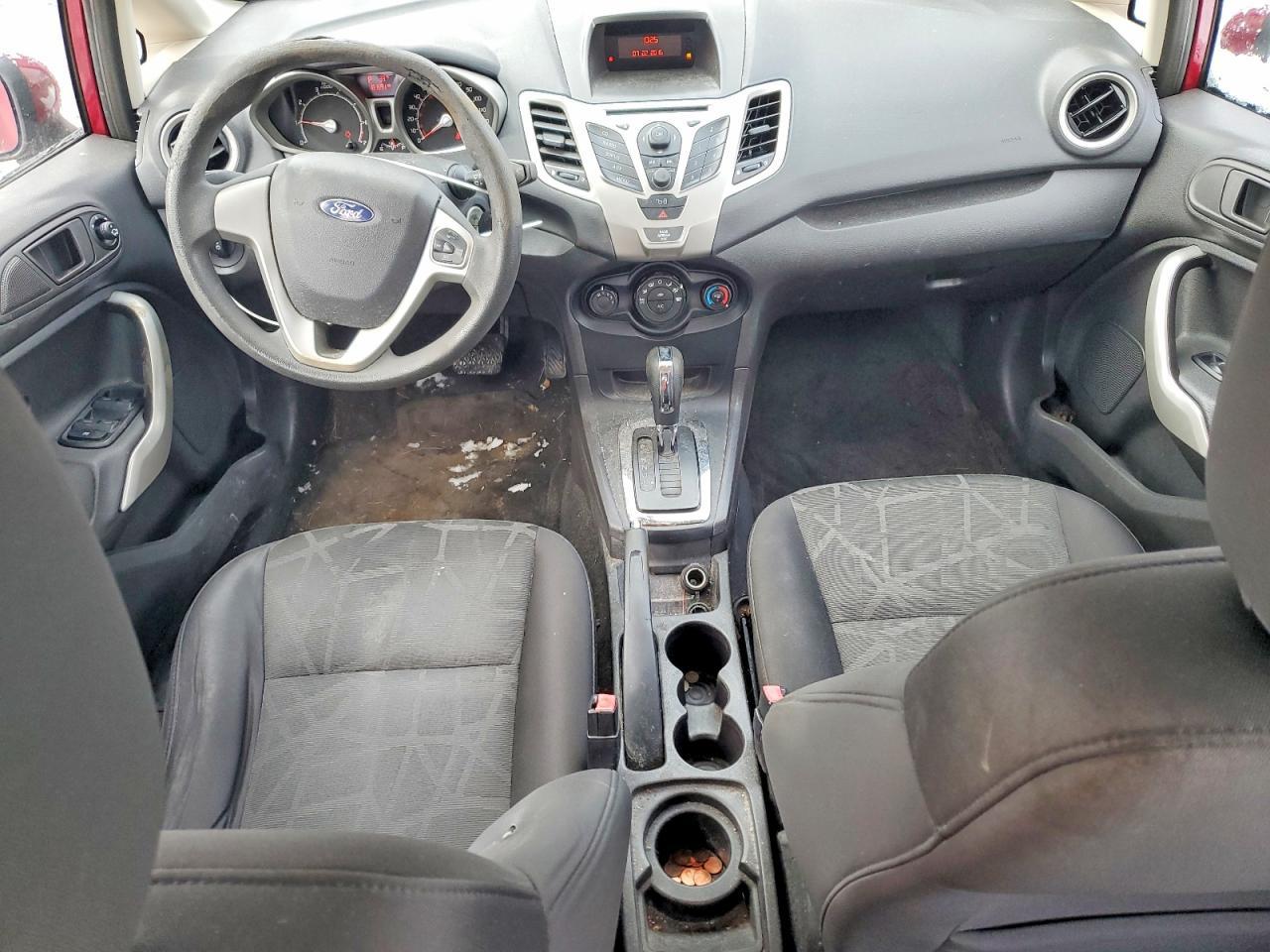 2011 FORD Fiesta