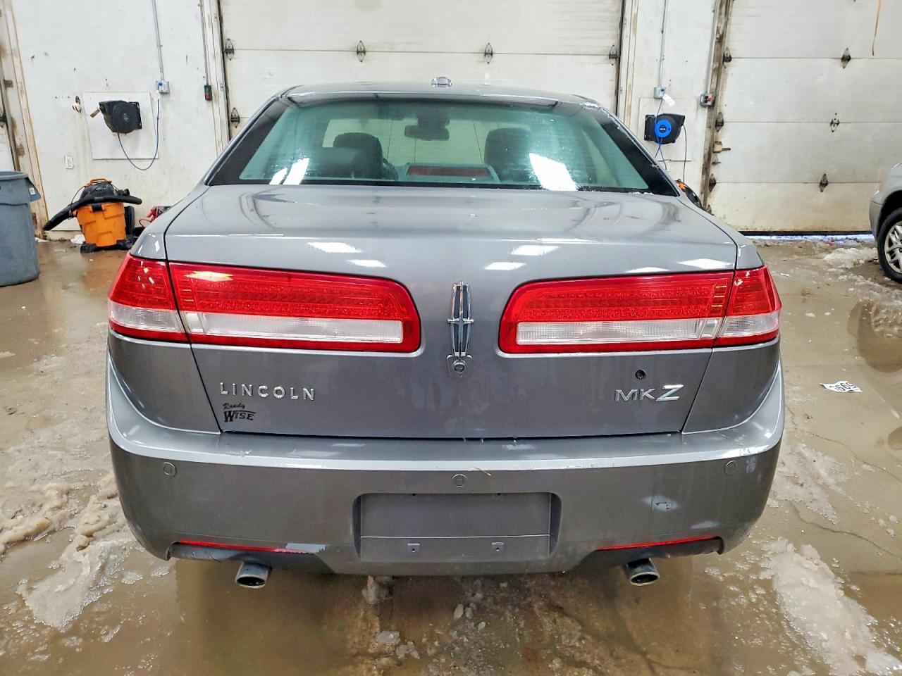 2010 LINCOLN MKZ