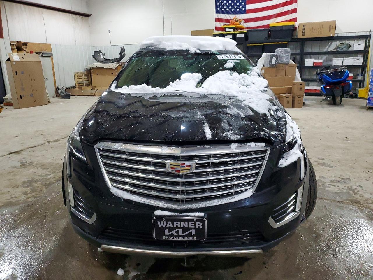 2017 CADILLAC XT5