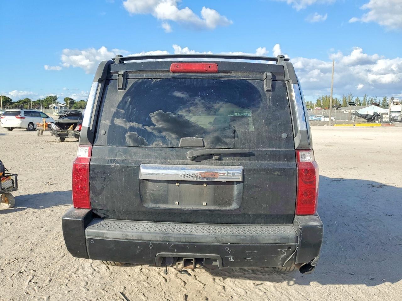 2006 JEEP Commander