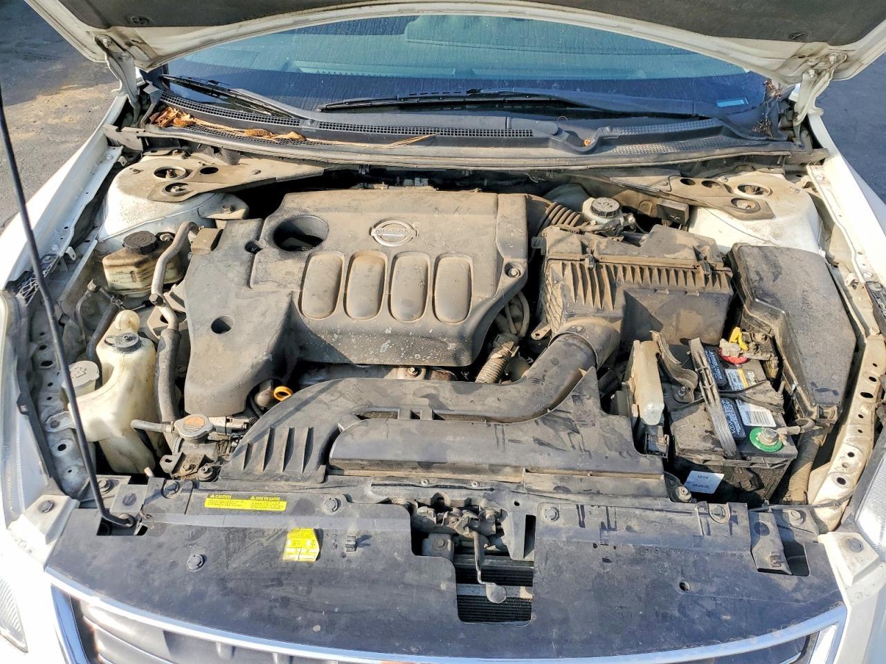 2010 NISSAN ALTIMA