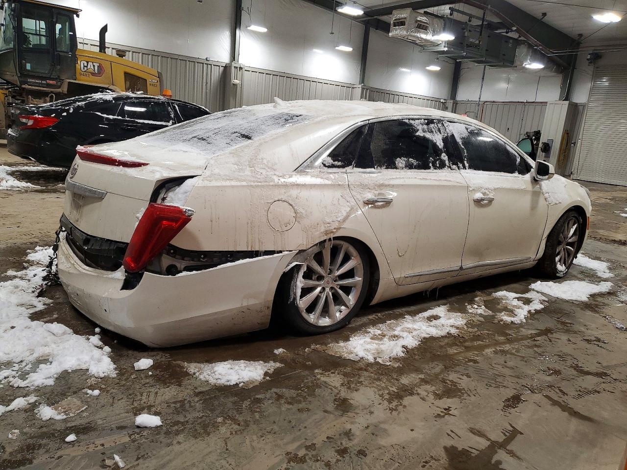 2013 CADILLAC XTS
