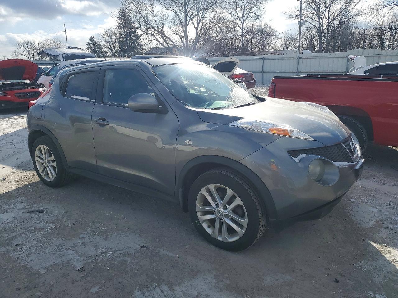 2012 NISSAN Juke
