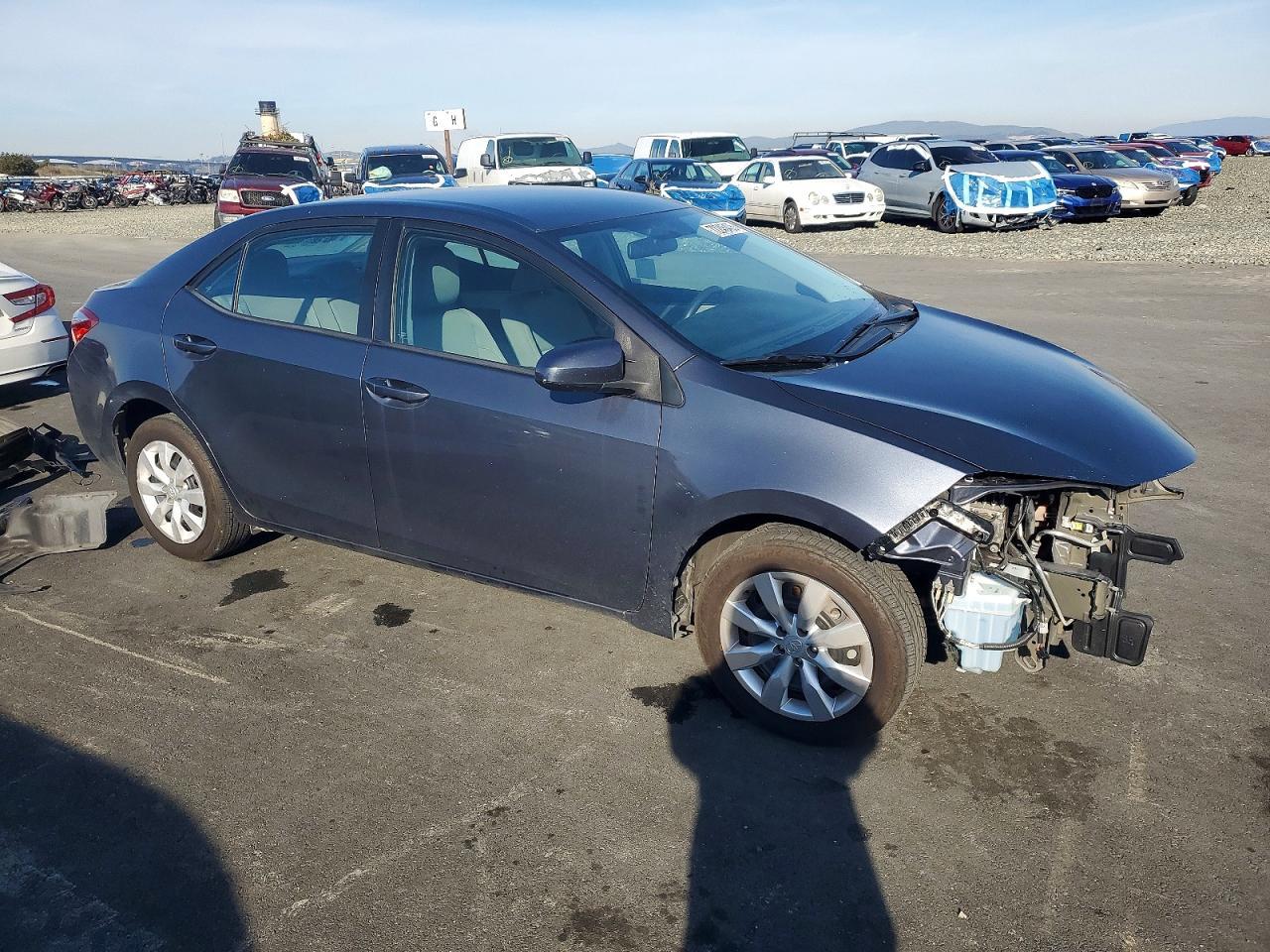 2016 TOYOTA COROLLA
