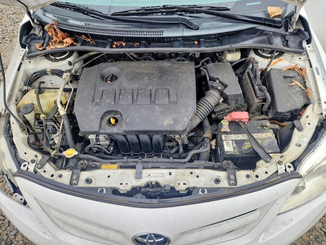 2011 TOYOTA COROLLA