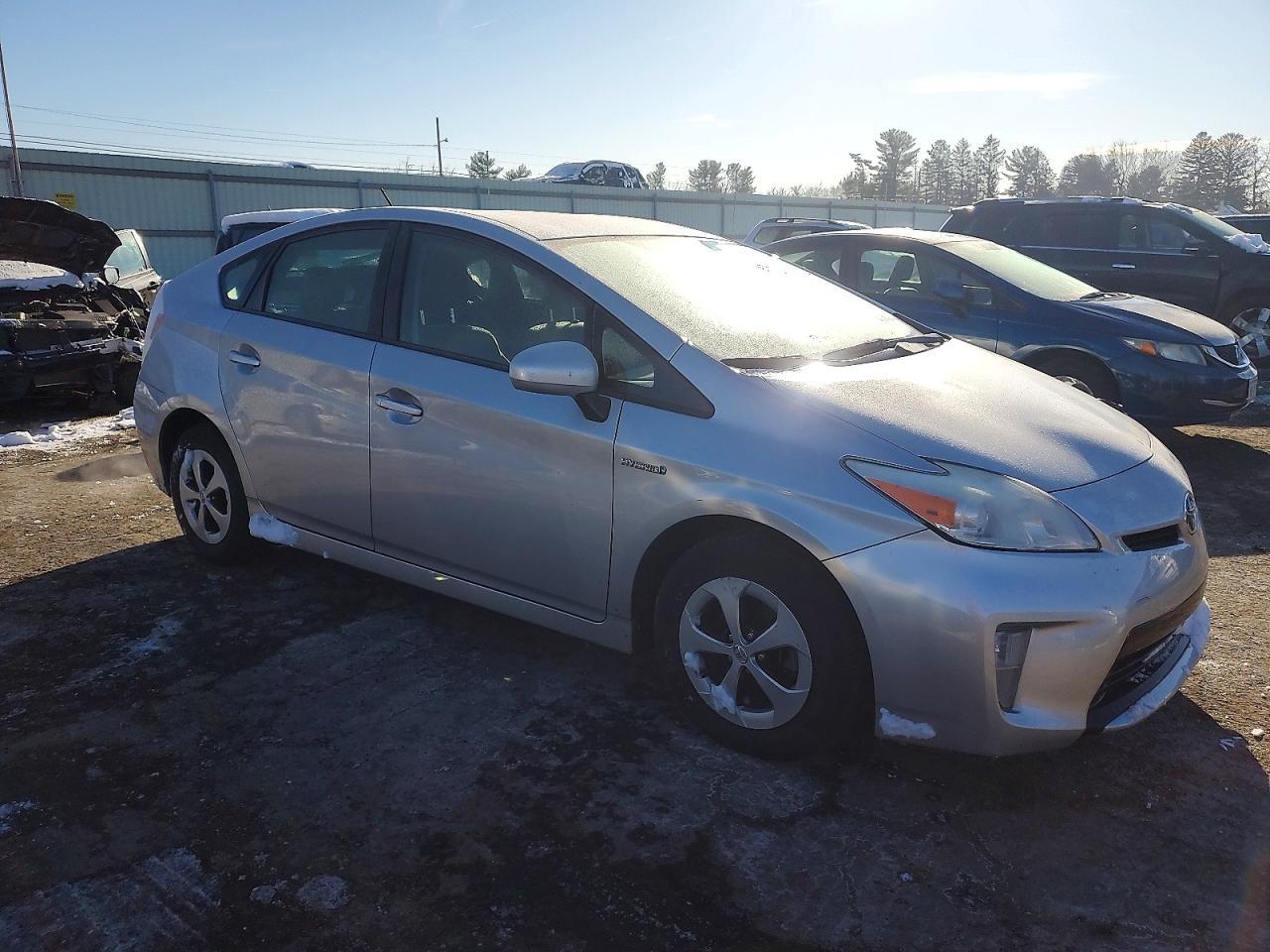 2014 TOYOTA PRIUS