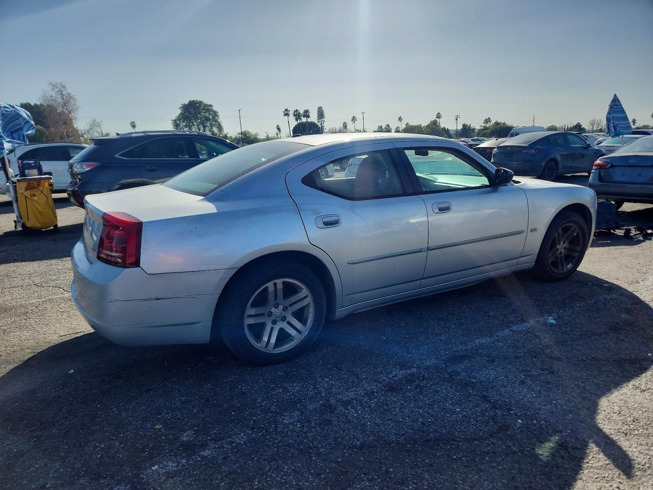 2006 DODGE CHARGER