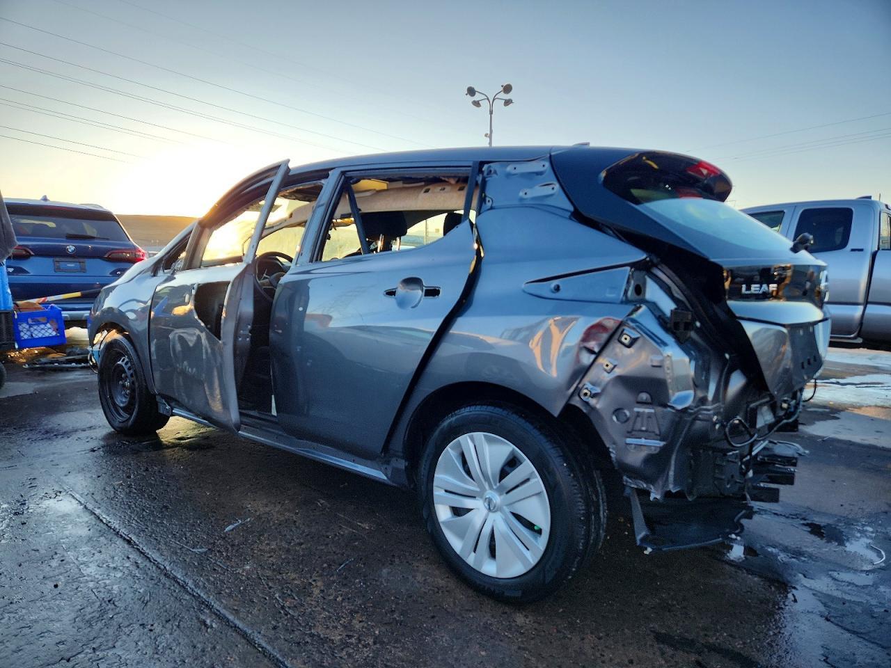 2020 NISSAN LEAF