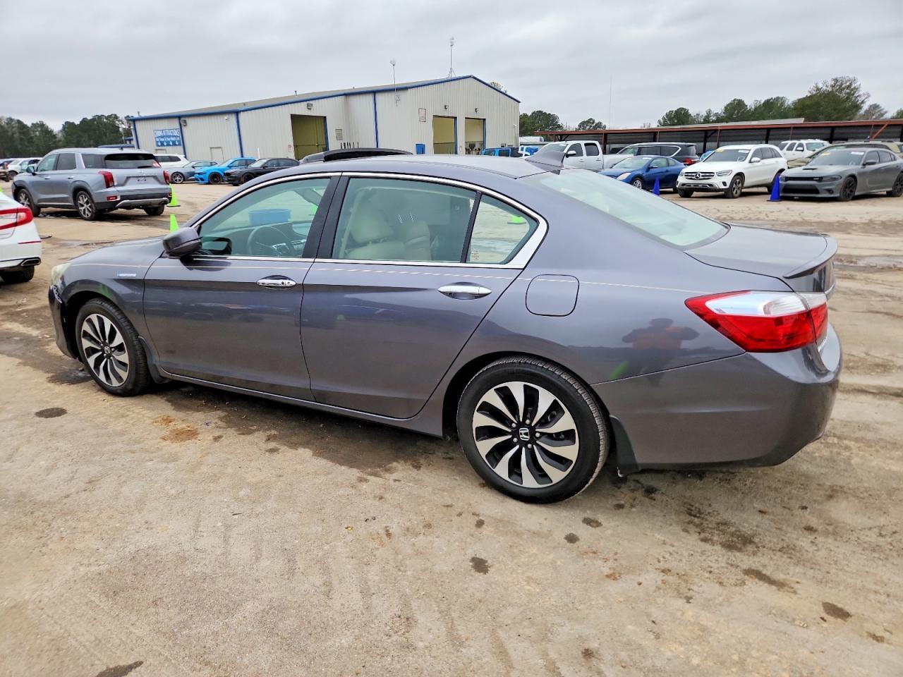 2015 HONDA ACCORD