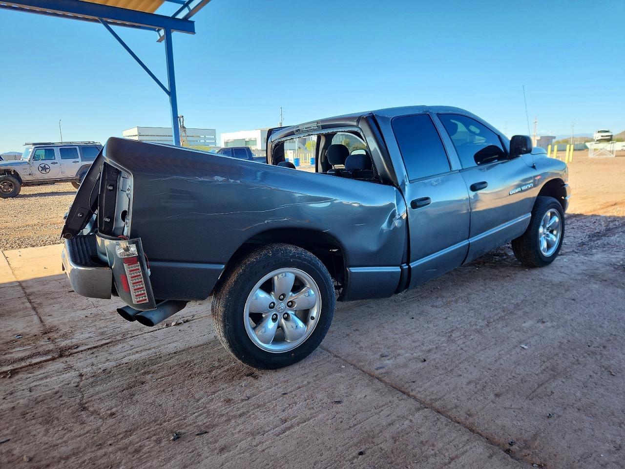 2004 DODGE RAM 1500