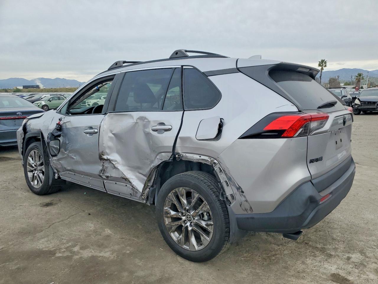 2022 TOYOTA RAV4