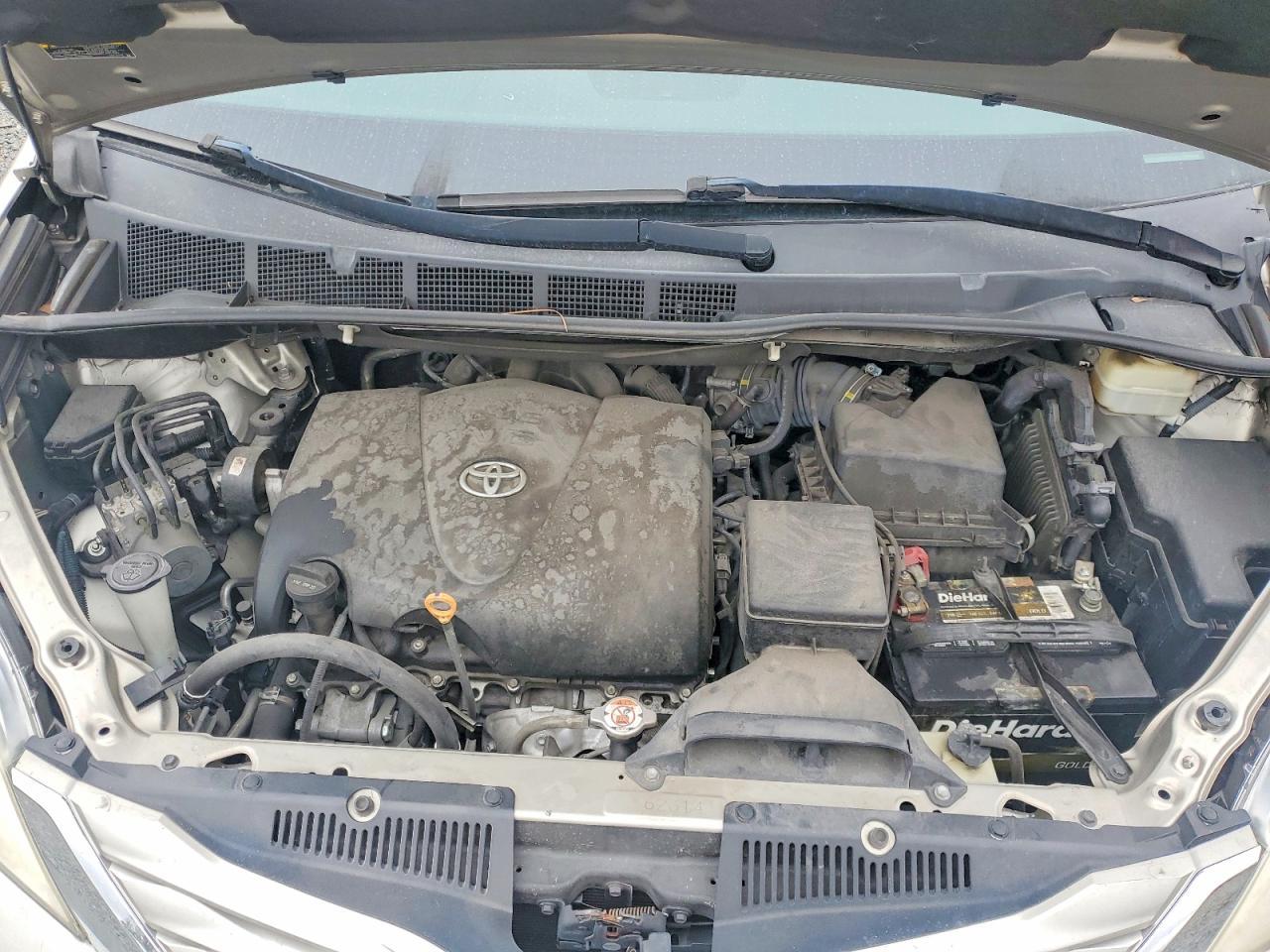 2017 TOYOTA SIENNA