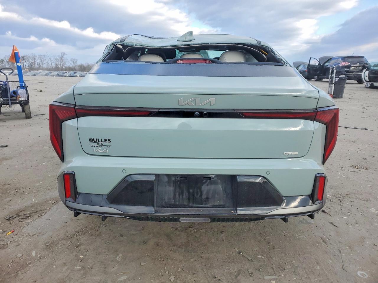 2025 KIA K4