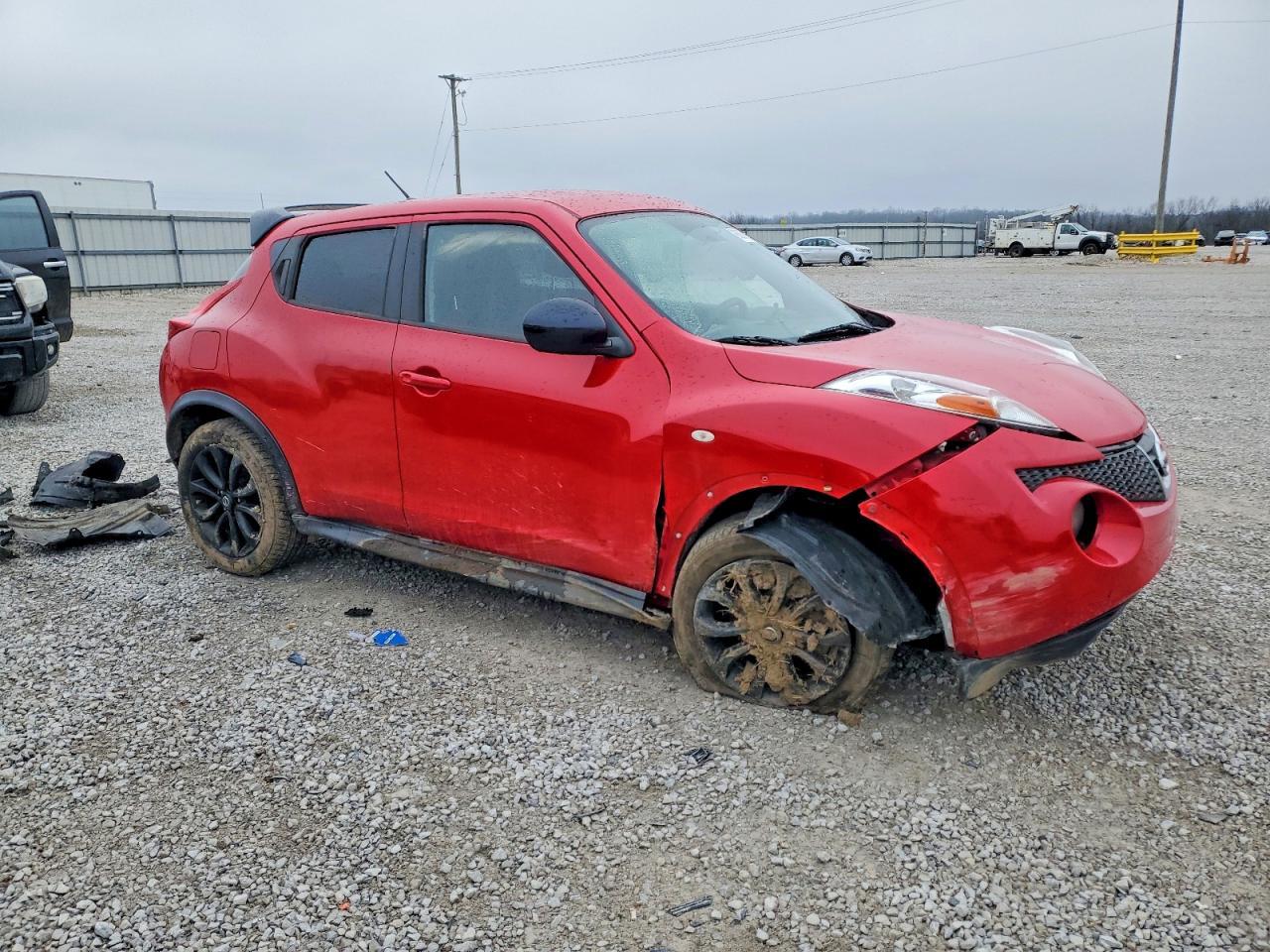 2014 NISSAN Juke